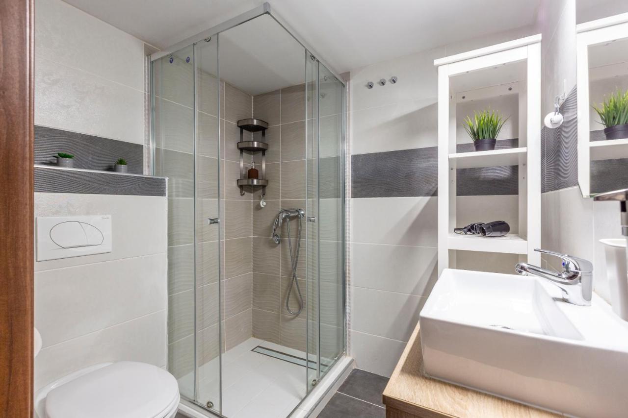 Deluxe Akacfa Apartments In The Heart Of Будапеща Екстериор снимка