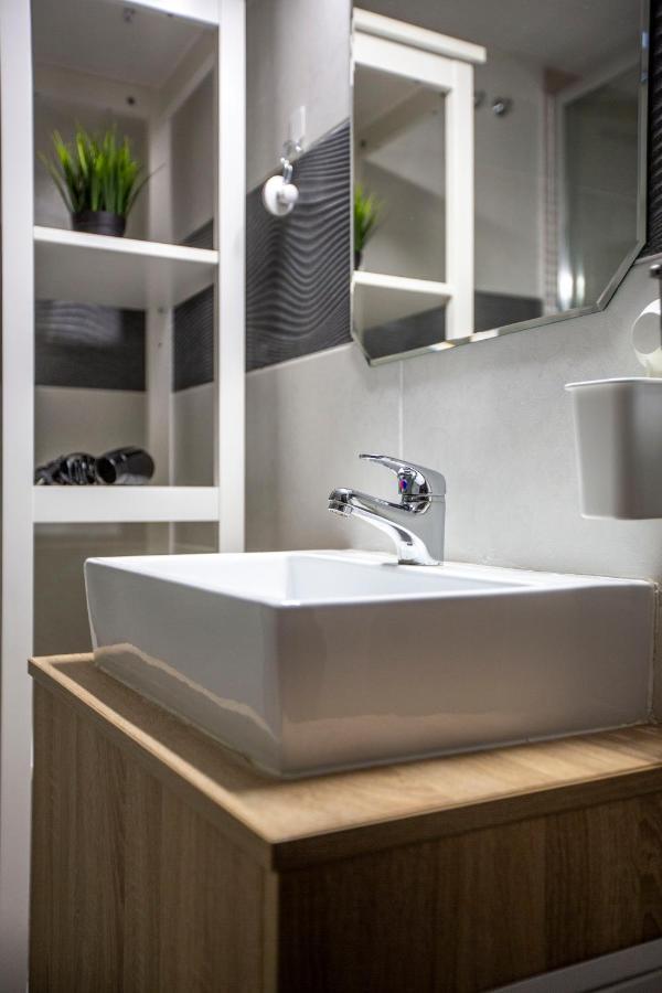 Deluxe Akacfa Apartments In The Heart Of Будапеща Екстериор снимка